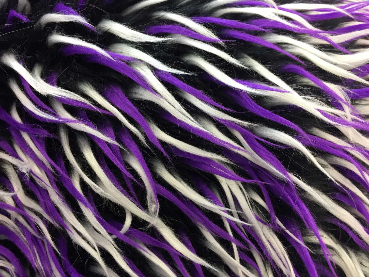 3 tone spikes faux fur- black/white/purple. Shaggy faux fur-fashion-jackets-apparel-decorations-throw blankets-sold by the yard.