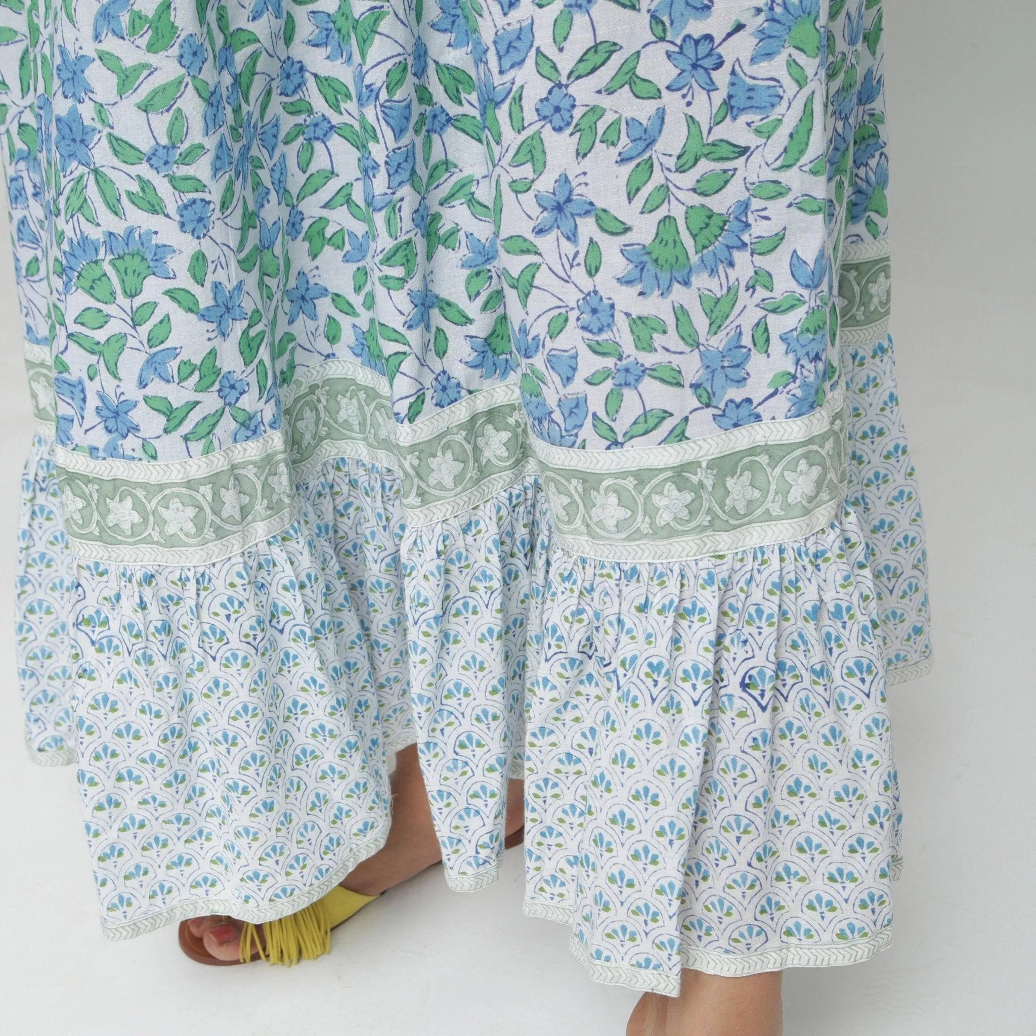 Blue Floral Block Printed Elasticated Mid-Rise Cotton Tier Skirt