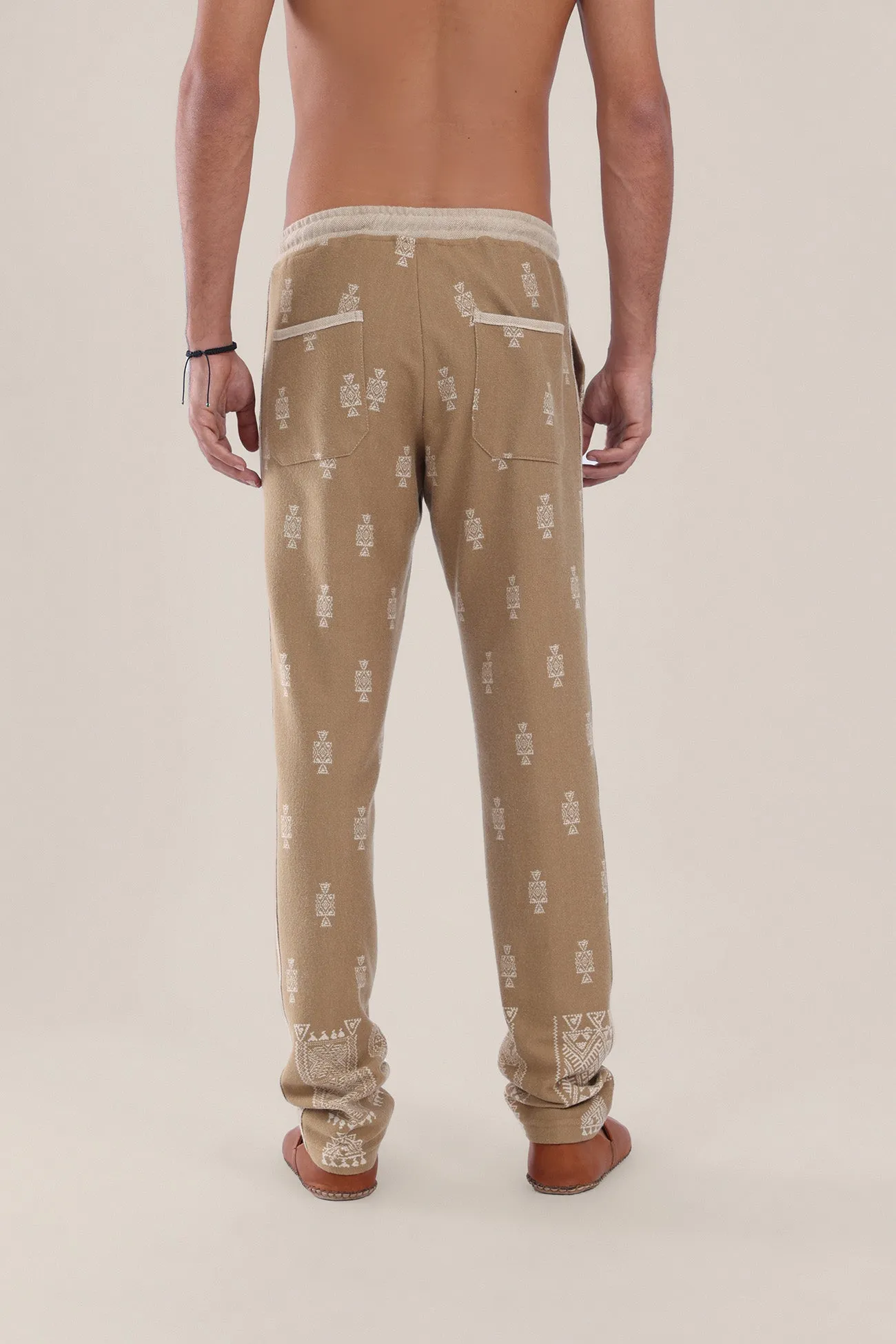 Straight leg patterned jacquard pants