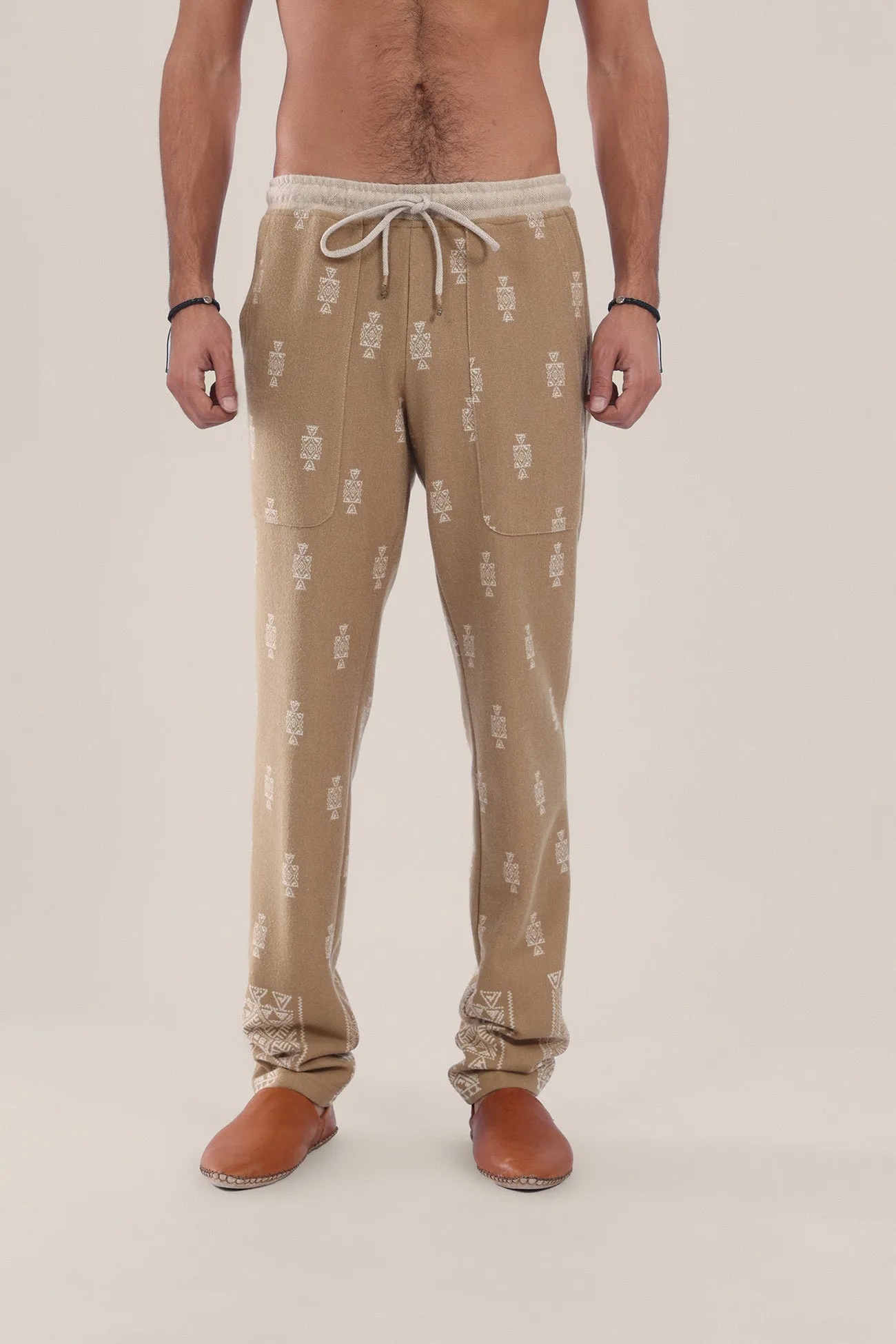 Straight leg patterned jacquard pants