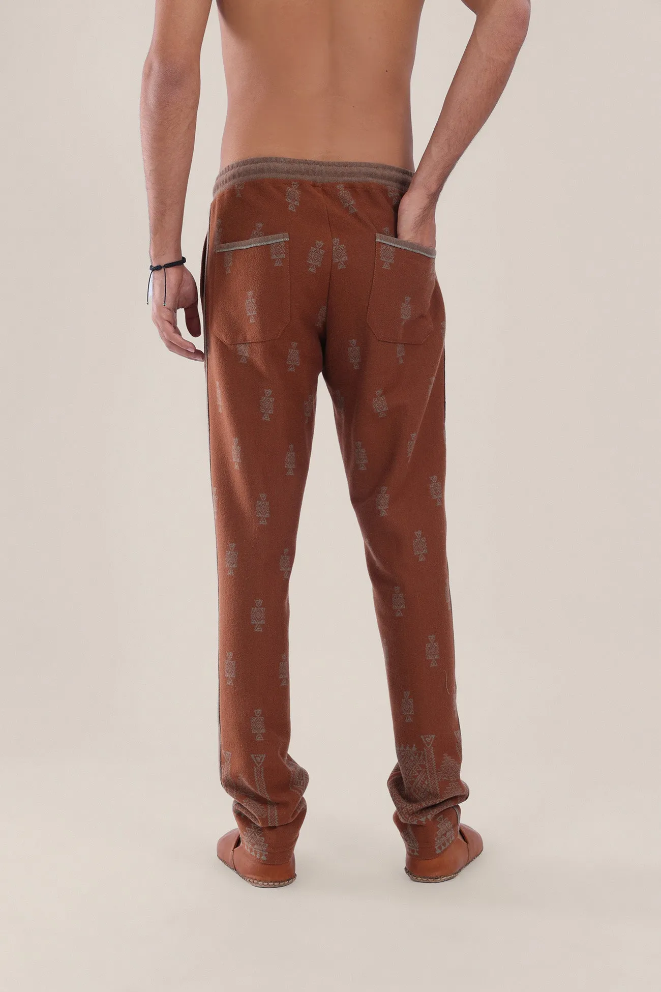 Straight leg patterned jacquard pants